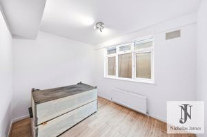 Photo 27- click for photo gallery